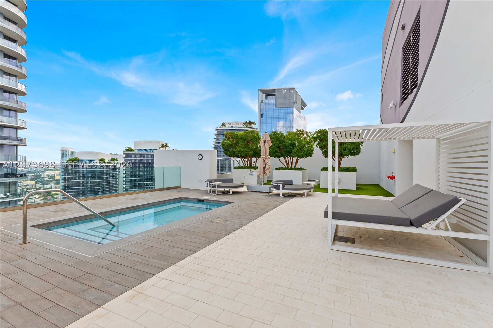 image 1010 Brickell21