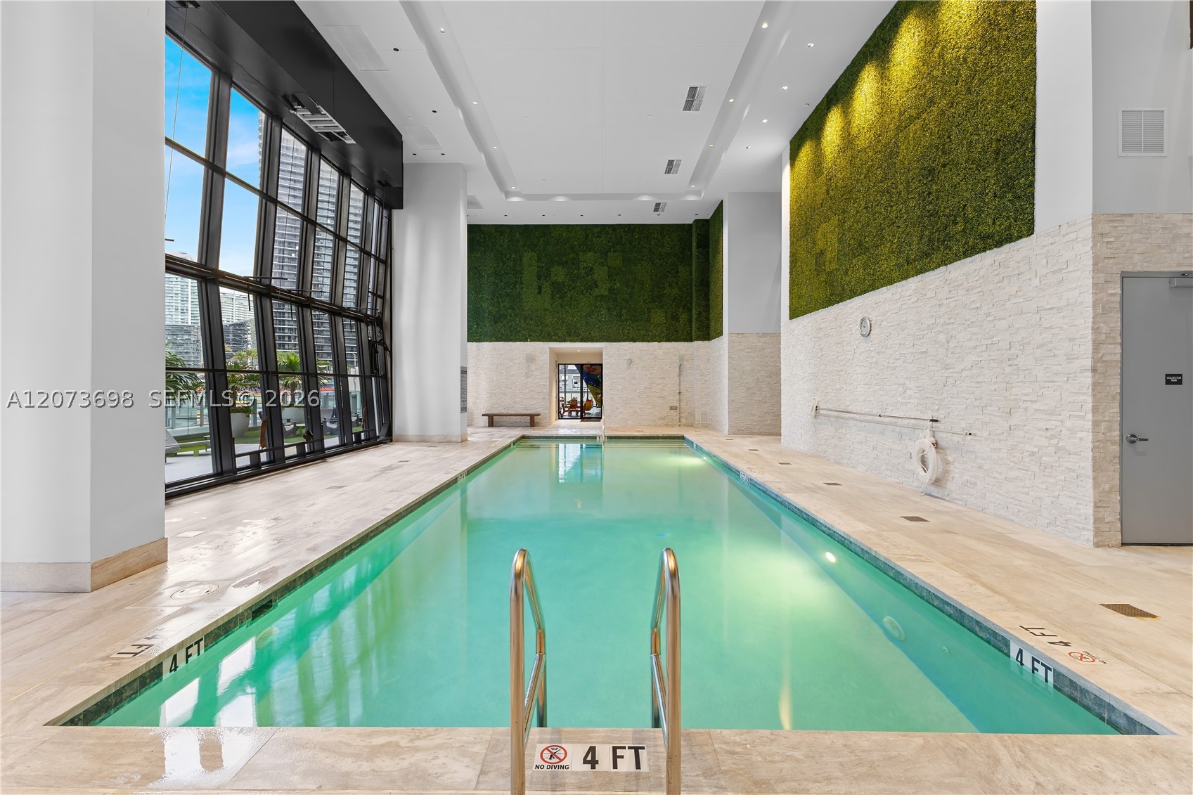 image 1010 Brickell35