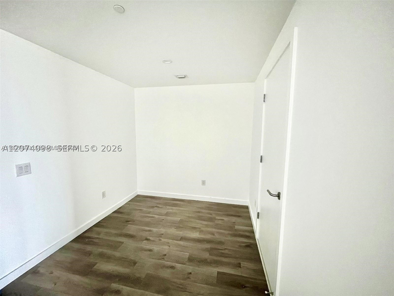 501 NE 31st St #2310 Miami, FL 33137
