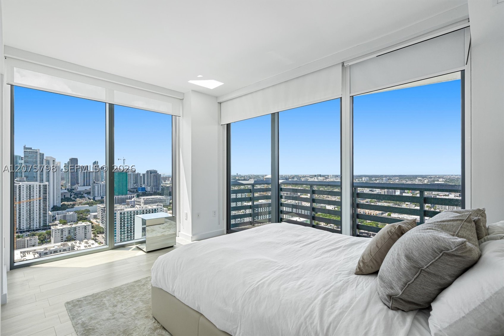 460 NE 28th St #3508 Miami, FL 33137