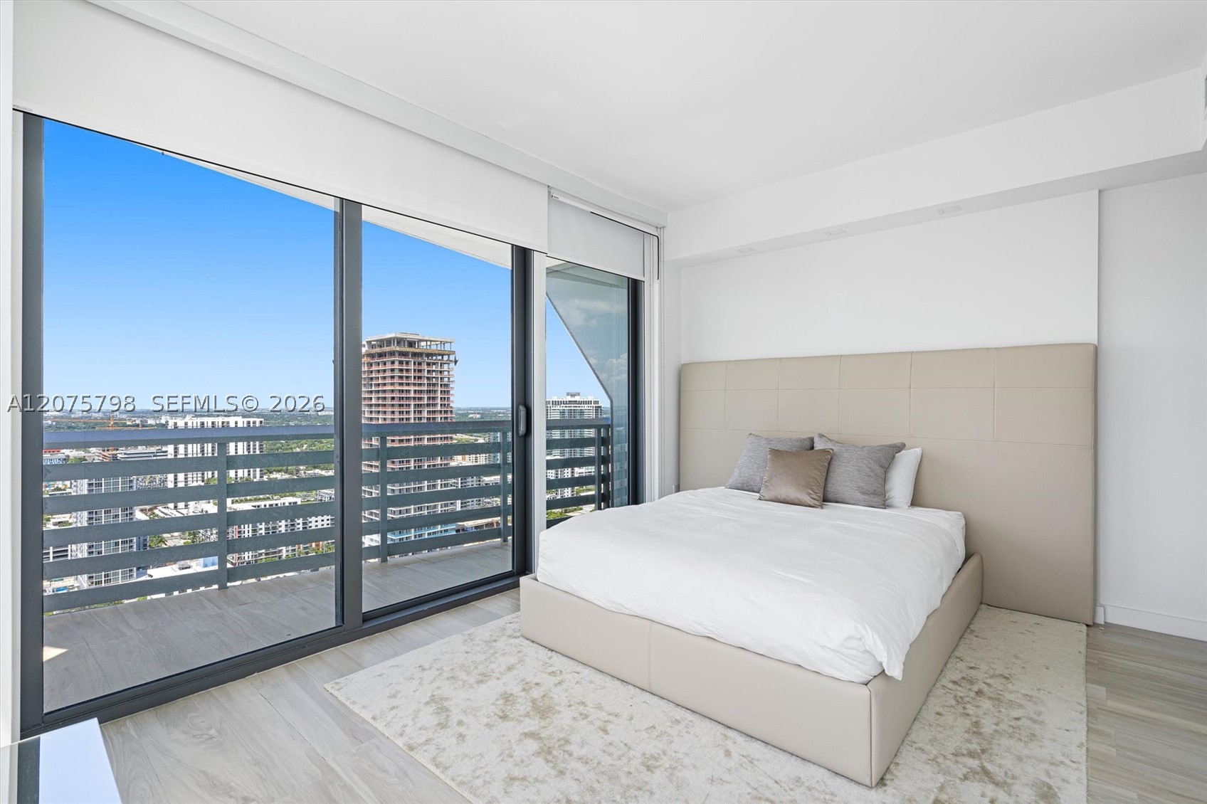 460 NE 28th St #3508 Miami, FL 33137