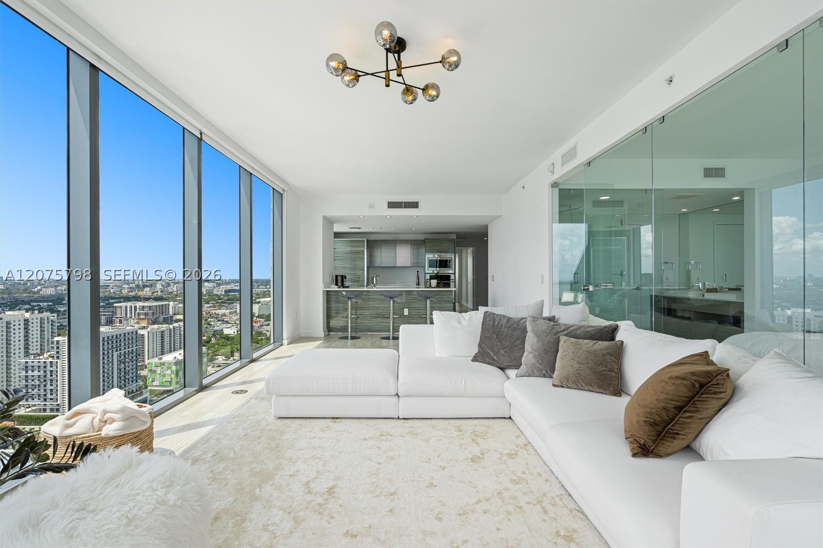 460 NE 28th St #3508 Miami, FL 33137
