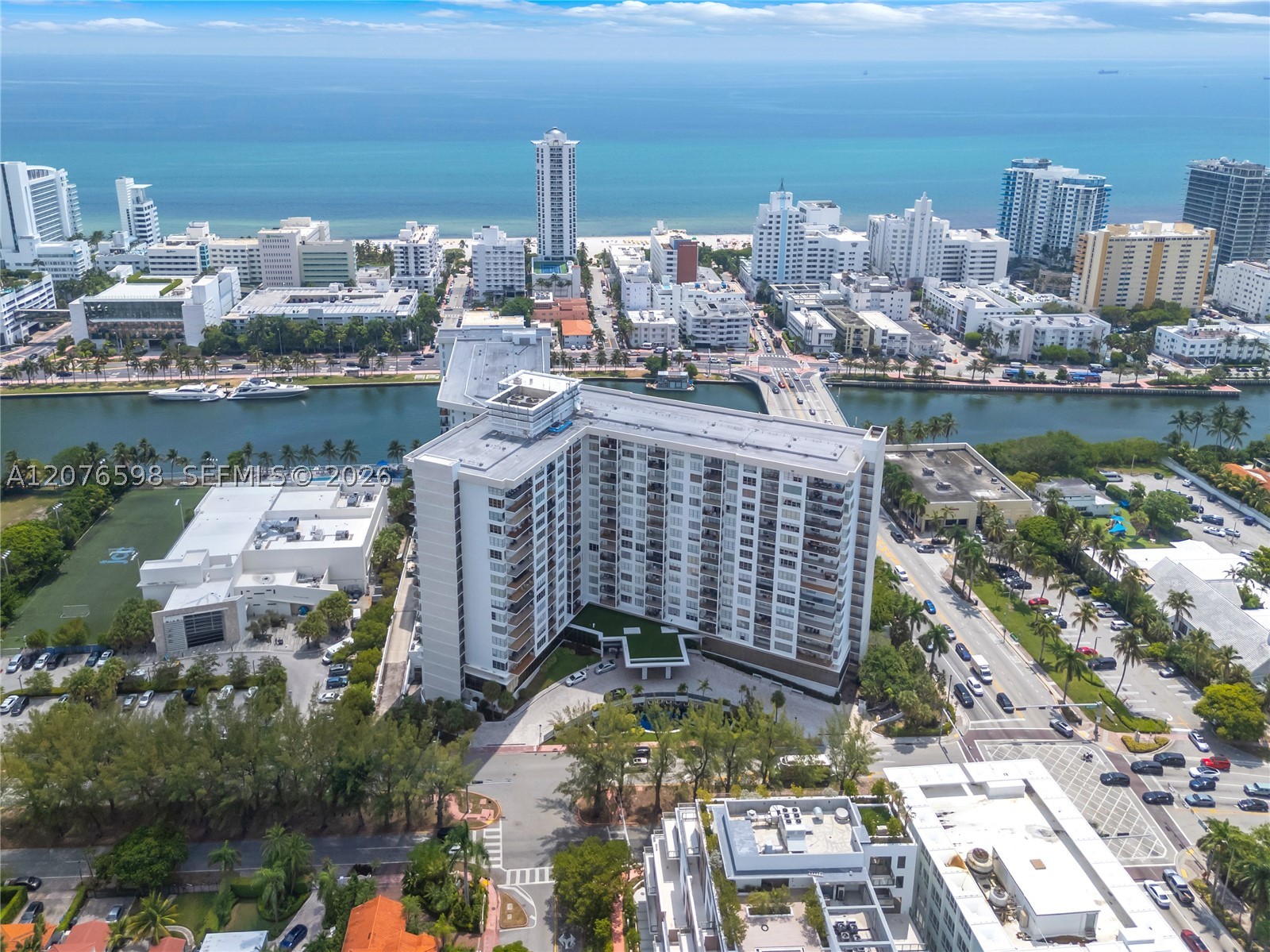 4101 Pine Tree Dr #1105 Miami Beach, FL 33140