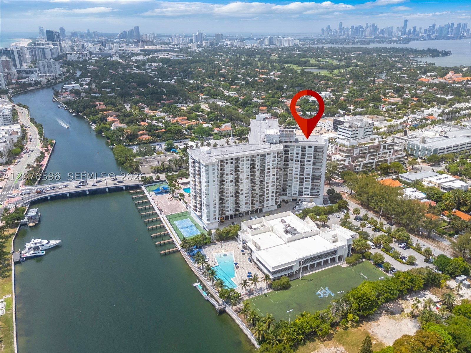 4101 Pine Tree Dr #1105 Miami Beach, FL 33140