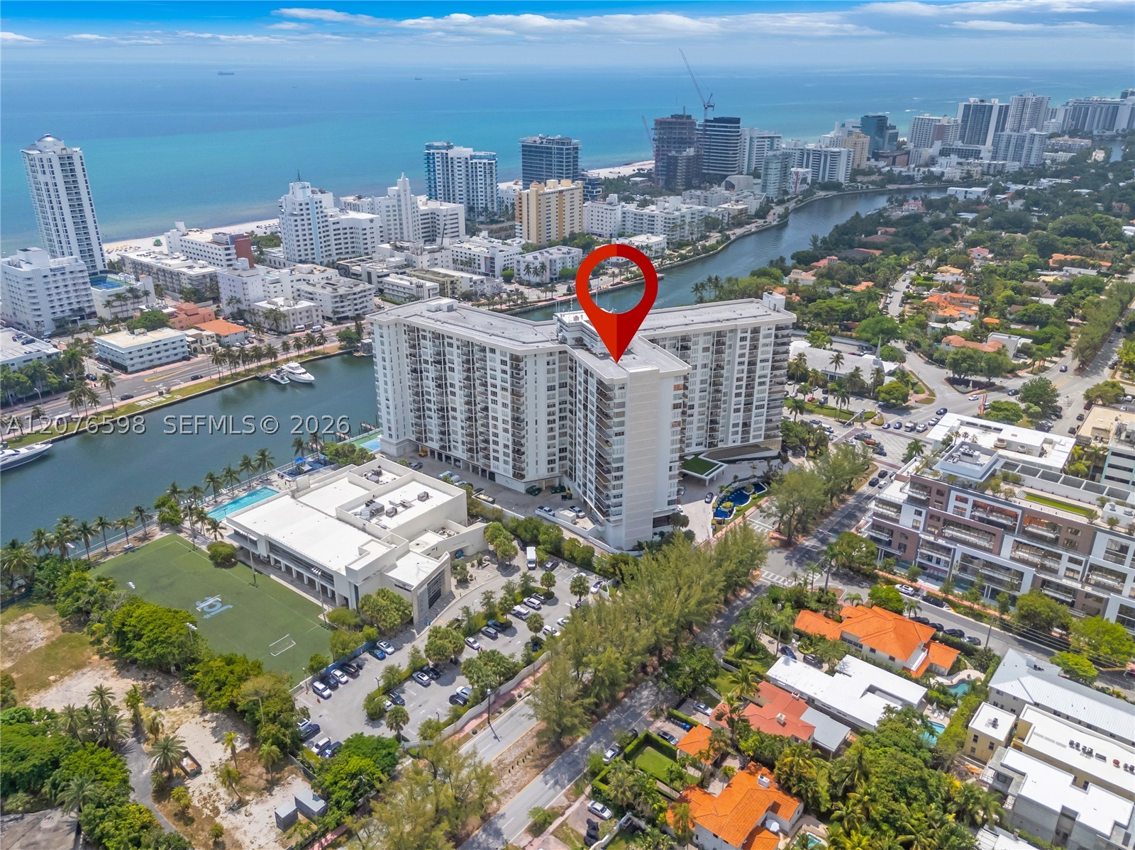 4101 Pine Tree Dr #1105 Miami Beach, FL 33140
