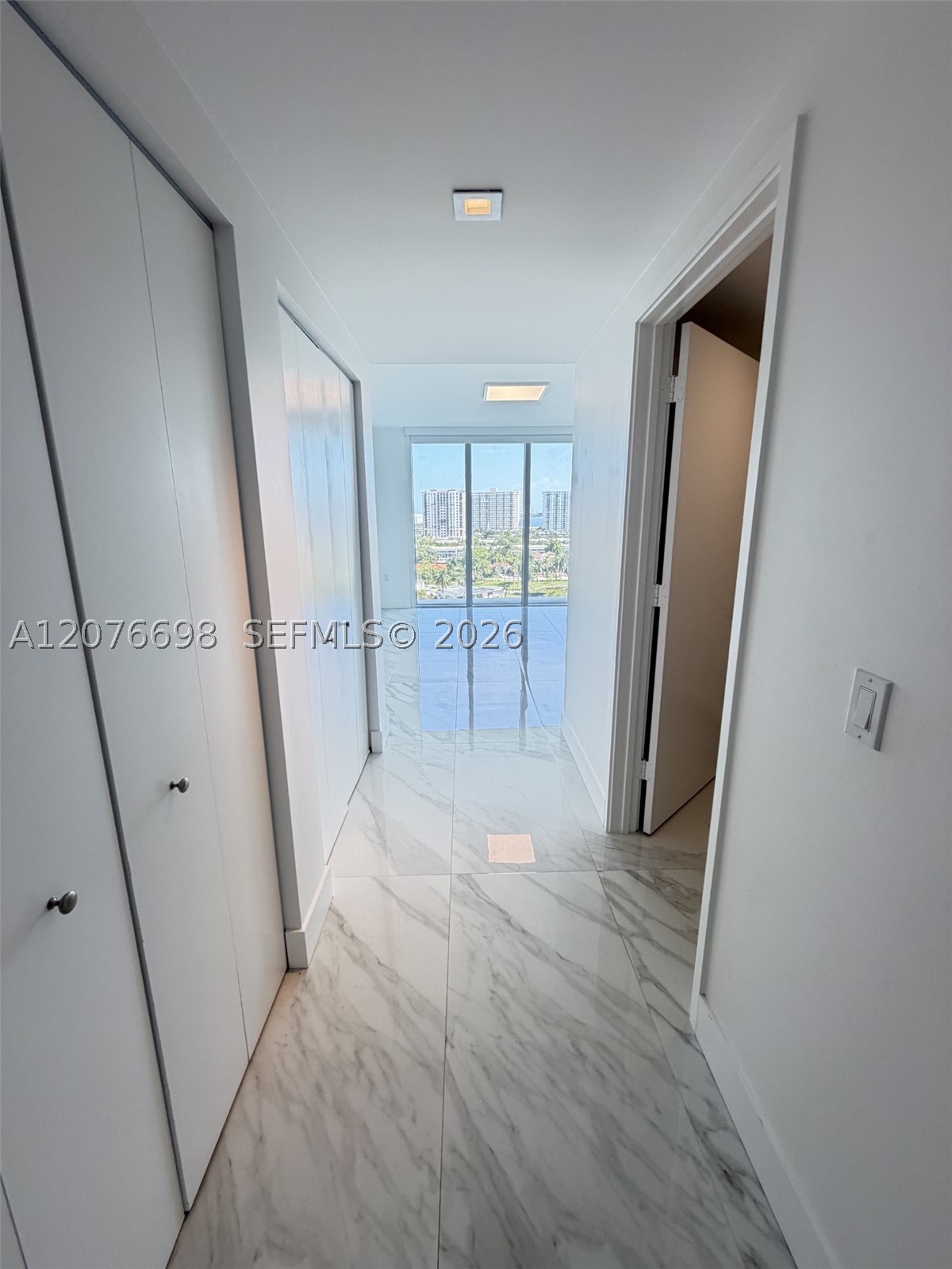 330 Sunny Isles Blvd #5-1008 Sunny Isles Beach, FL 33160
