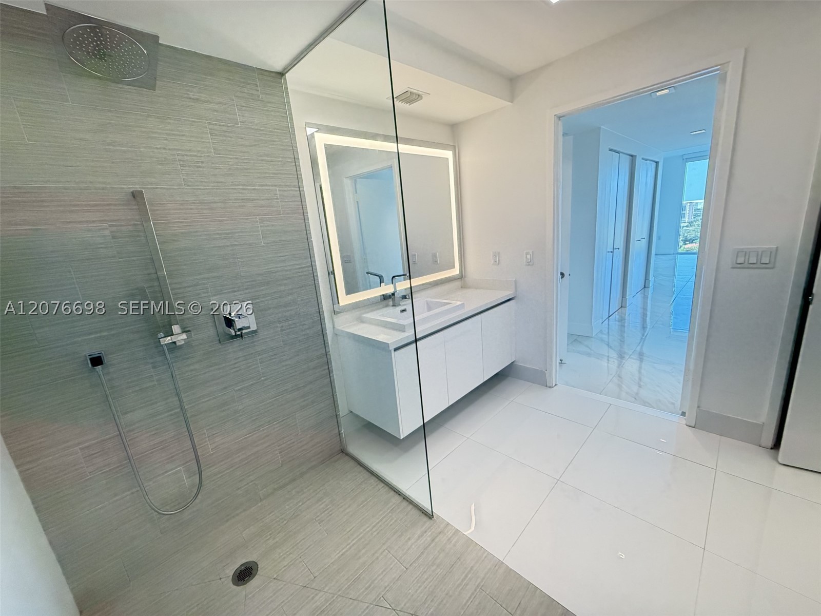 330 Sunny Isles Blvd #5-1008 Sunny Isles Beach, FL 33160