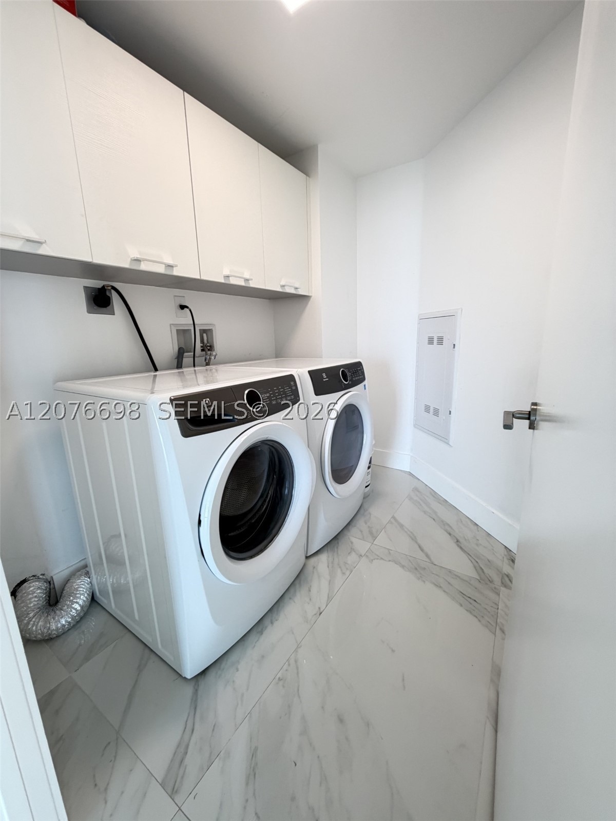 330 Sunny Isles Blvd #5-1008 Sunny Isles Beach, FL 33160