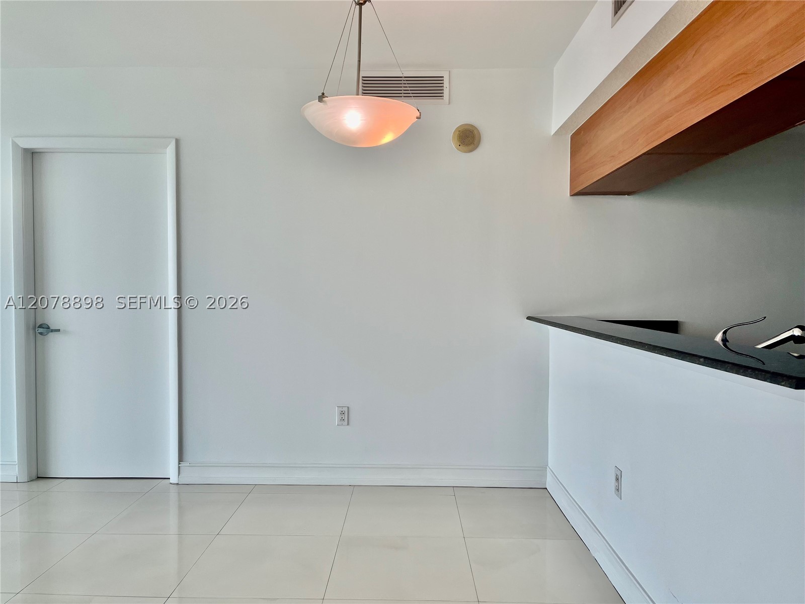 1800 N Bayshore Dr #3710 Miami, FL 33132