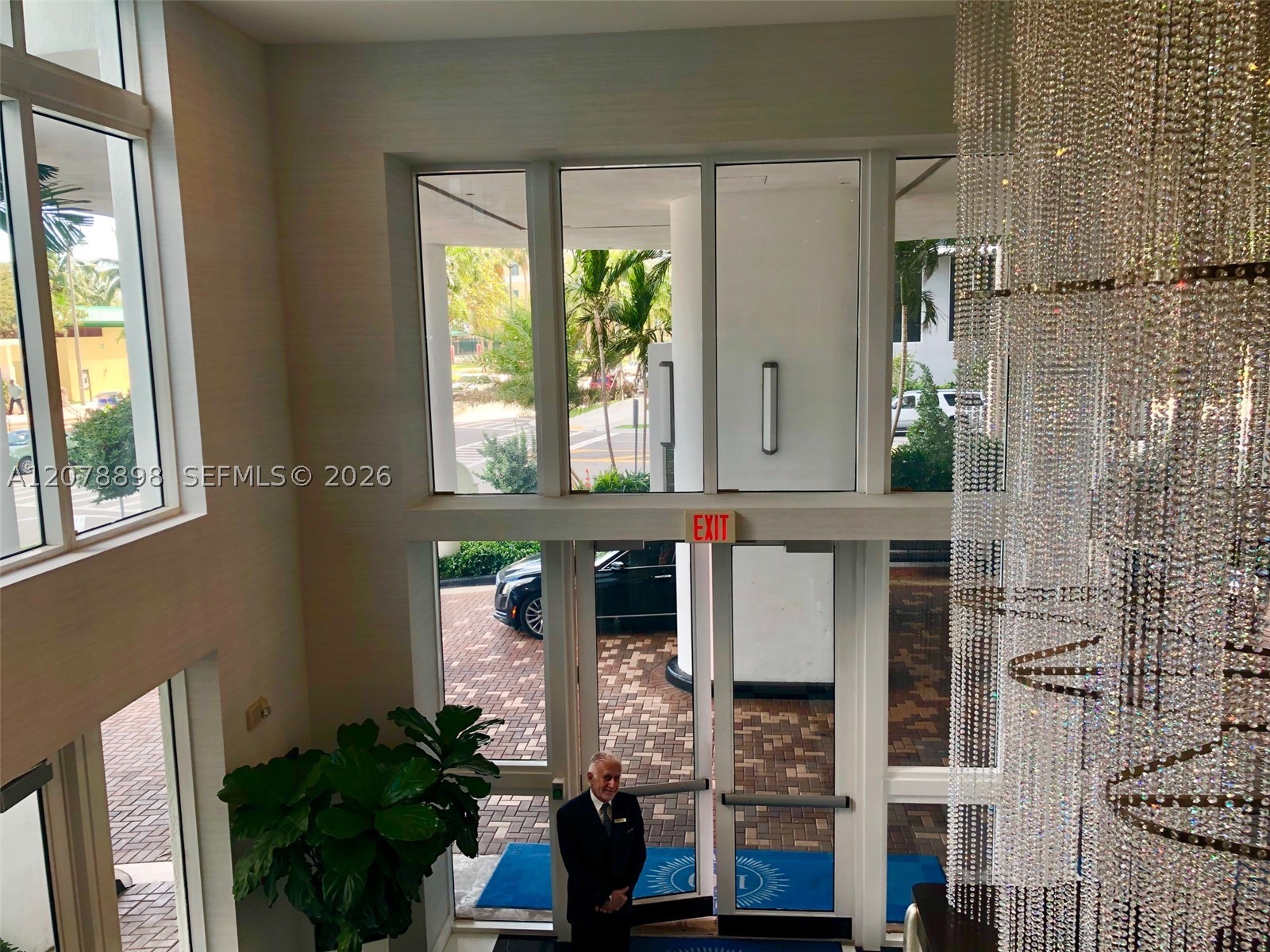 1800 N Bayshore Dr #3710 Miami, FL 33132