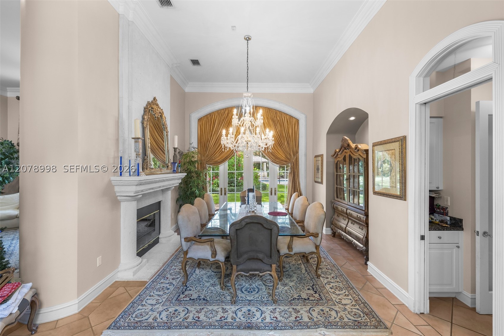 8430 SW 98th St Miami, FL 33156