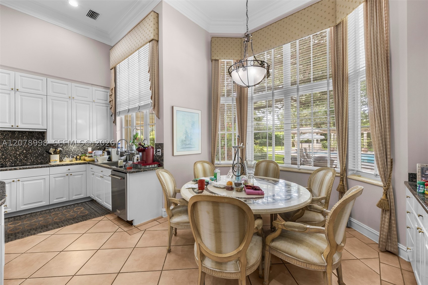 8430 SW 98th St Miami, FL 33156