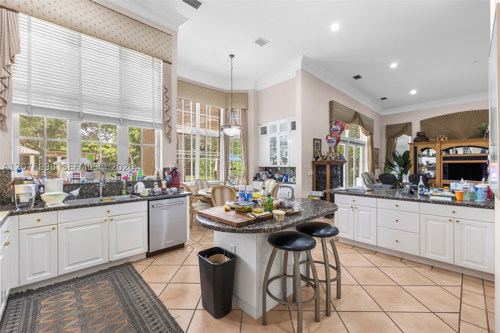 8430 SW 98th St Miami, FL 33156