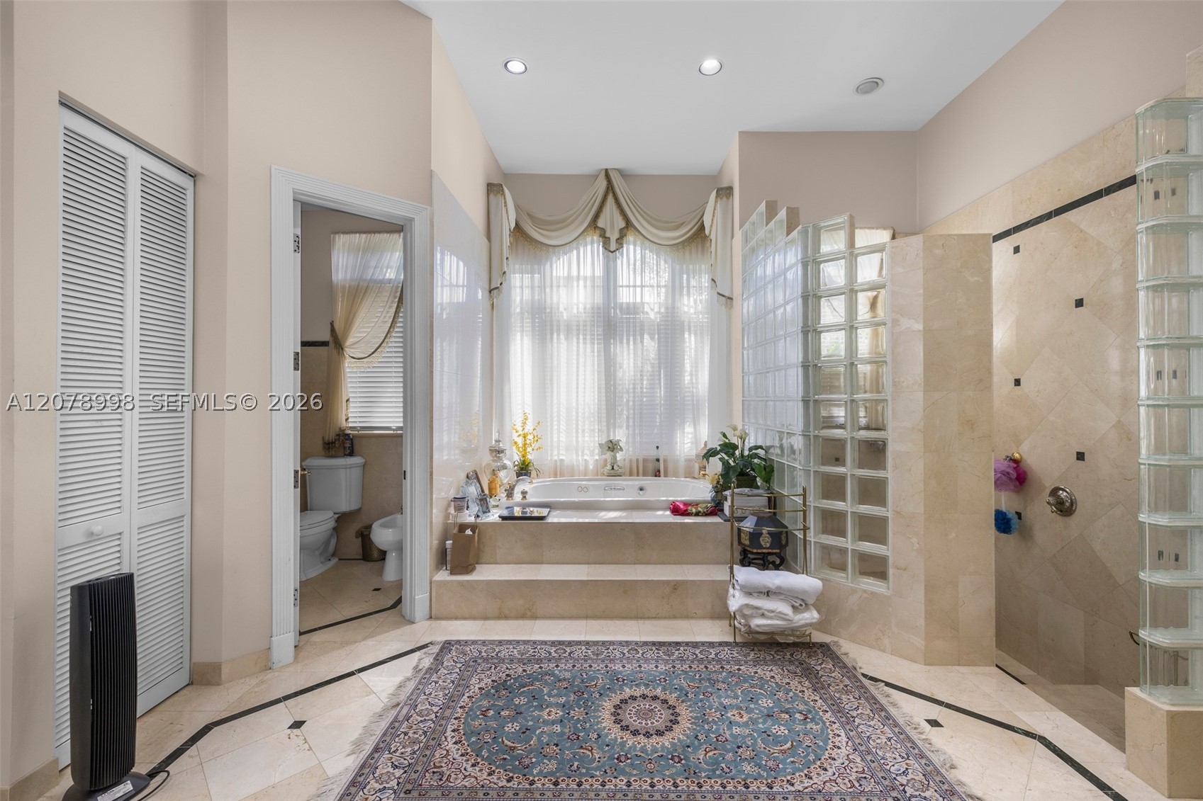 8430 SW 98th St Miami, FL 33156