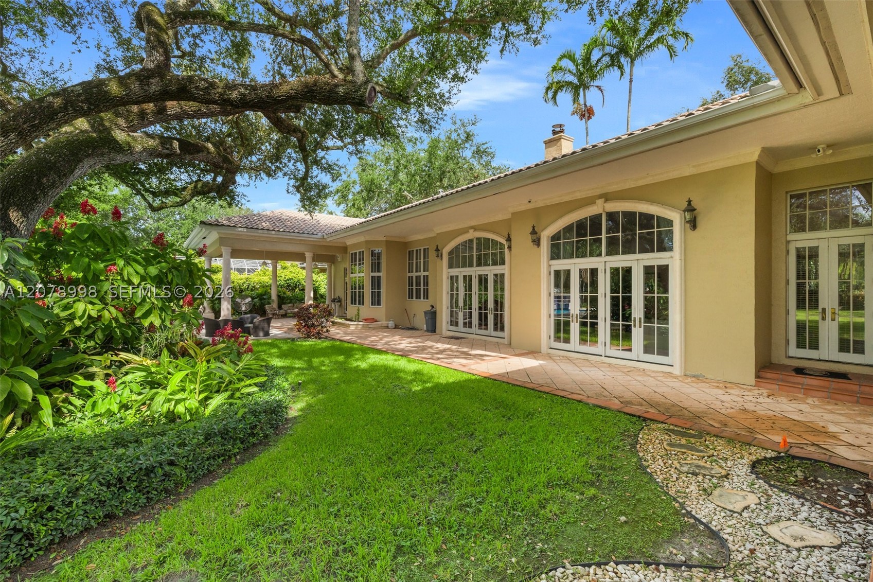 8430 SW 98th St Miami, FL 33156
