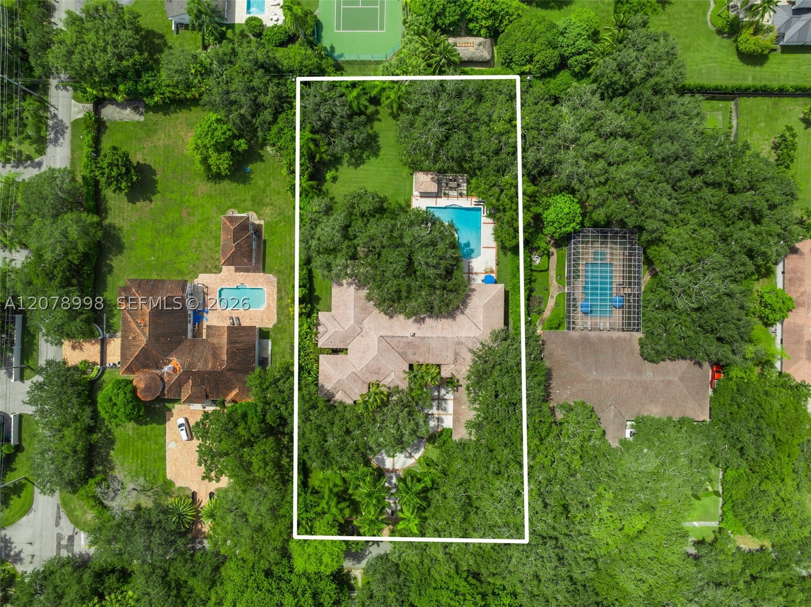 8430 SW 98th St Miami, FL 33156