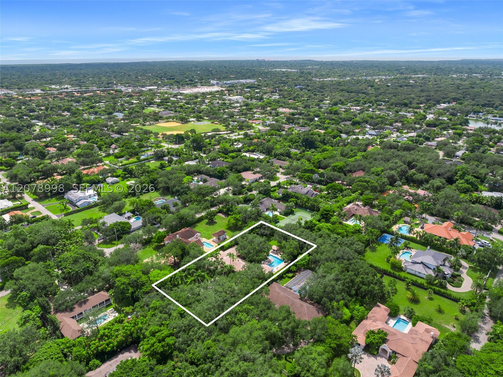 8430 SW 98th St Miami, FL 33156