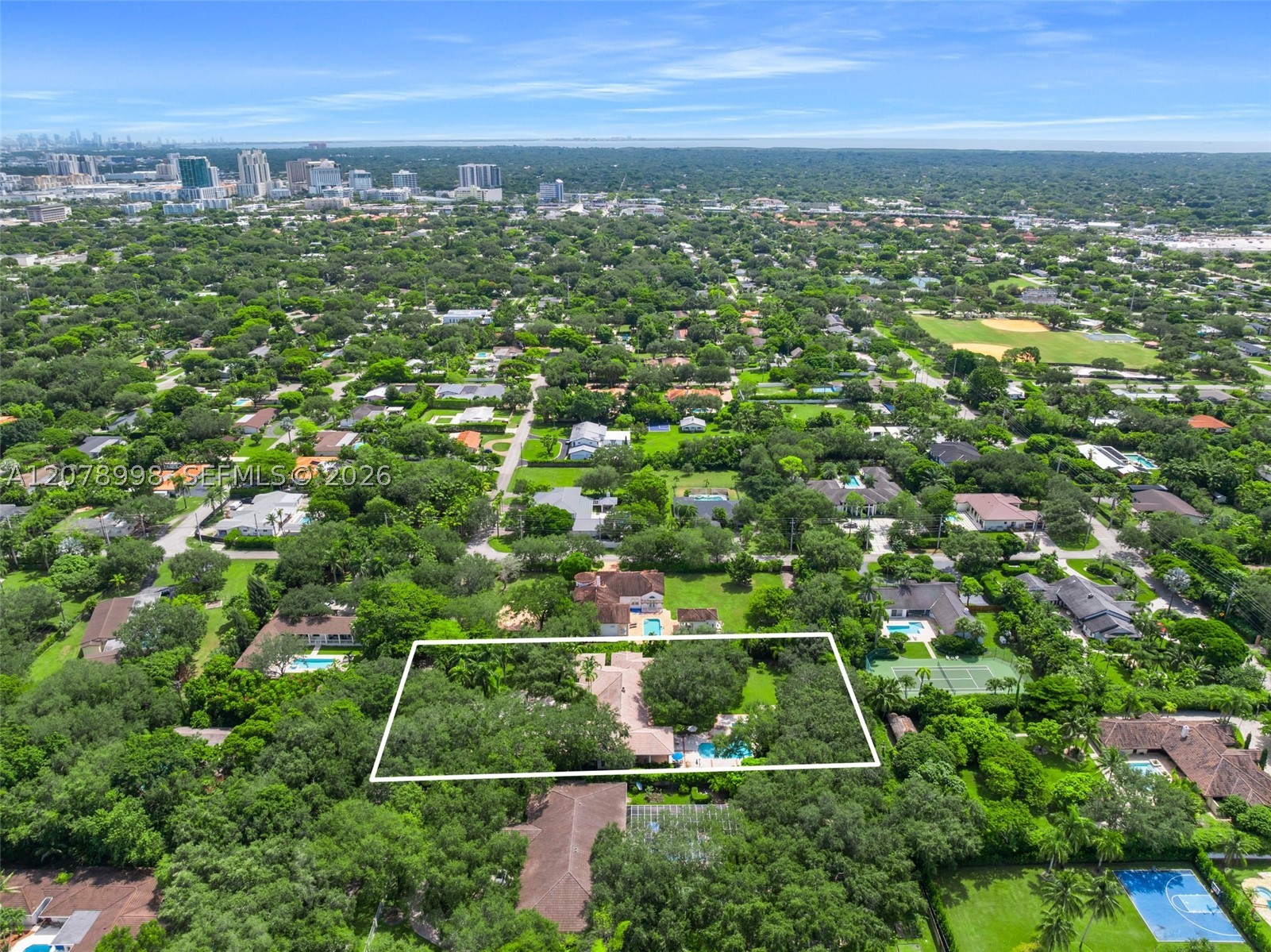 8430 SW 98th St Miami, FL 33156