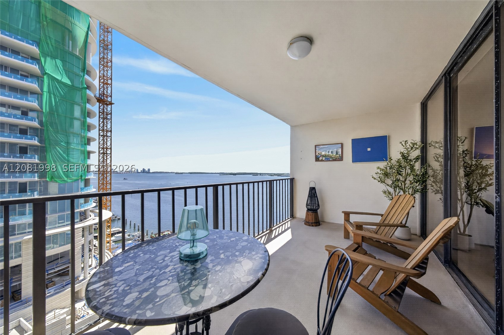 image Brickell Place I13