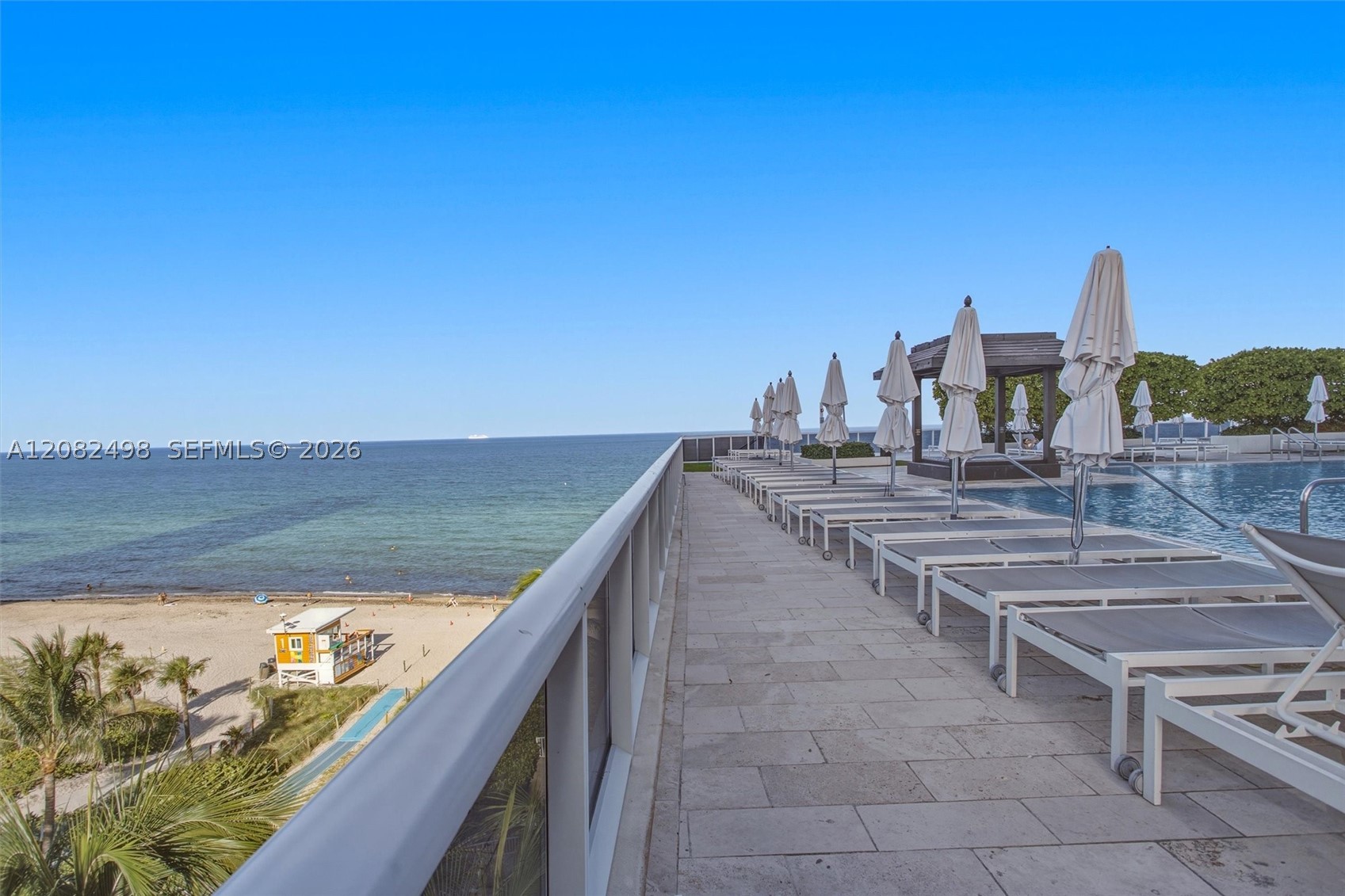 image Beach Club 128
