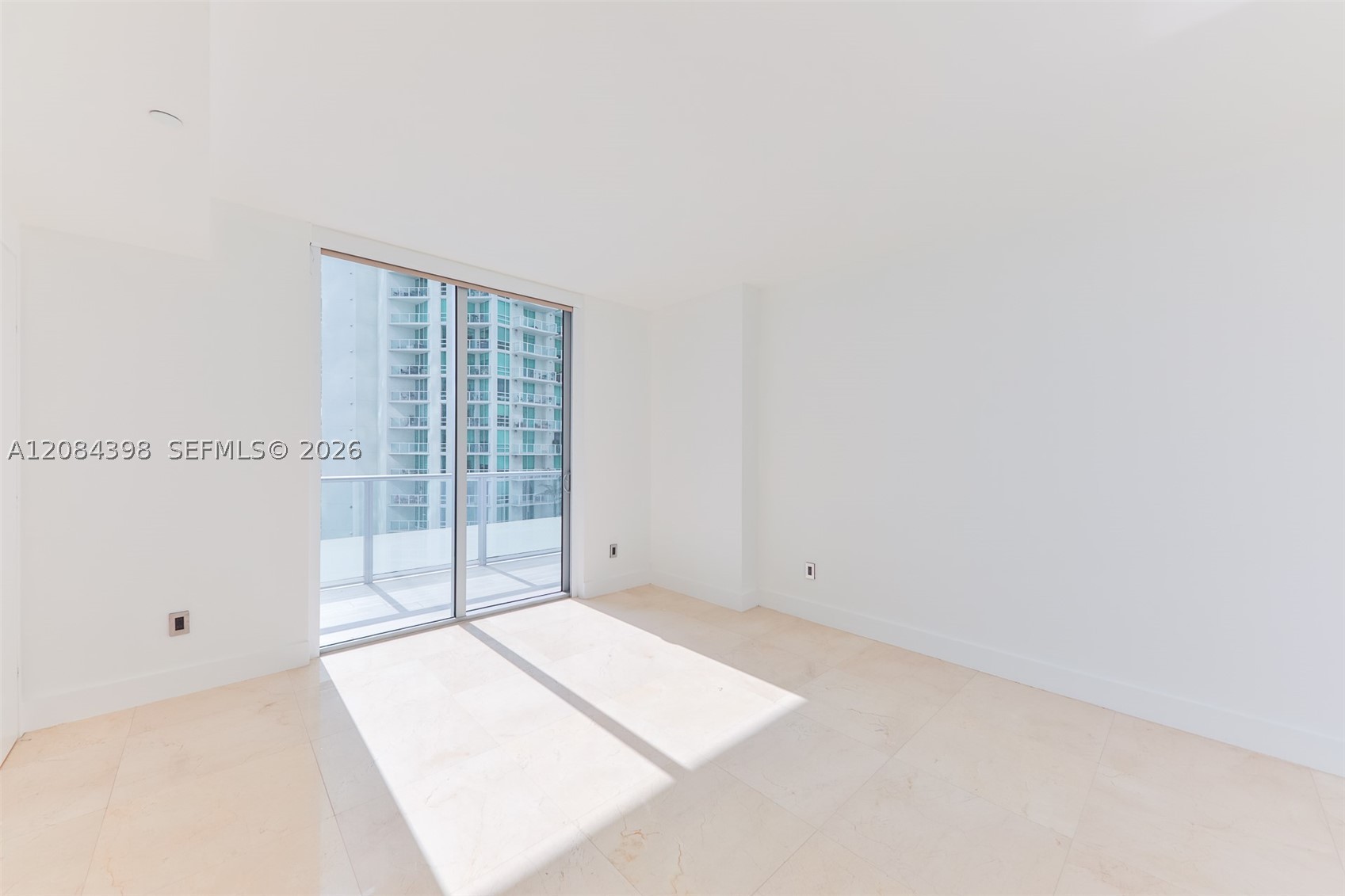image Brickell House10