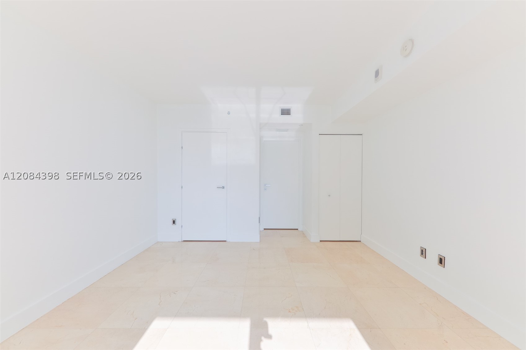 image Brickell House11