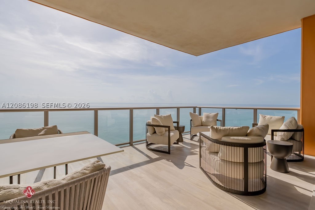image The Mansions at Acqualina4