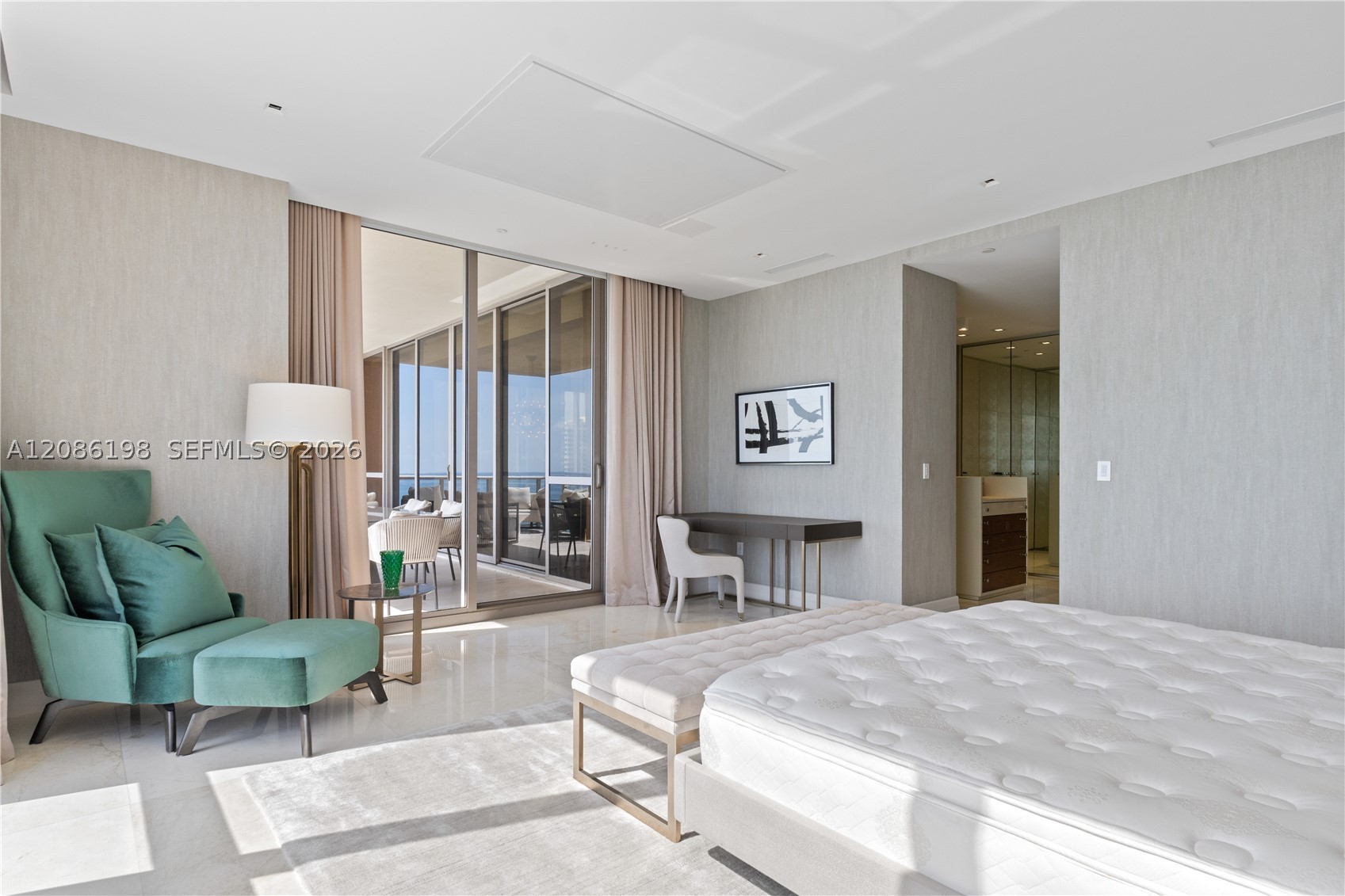 image The Mansions at Acqualina63