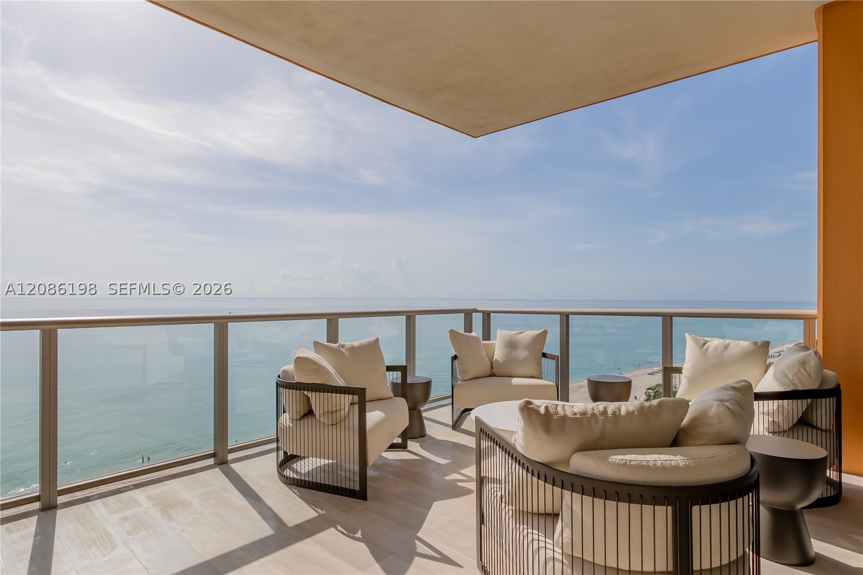 image The Mansions at Acqualina6