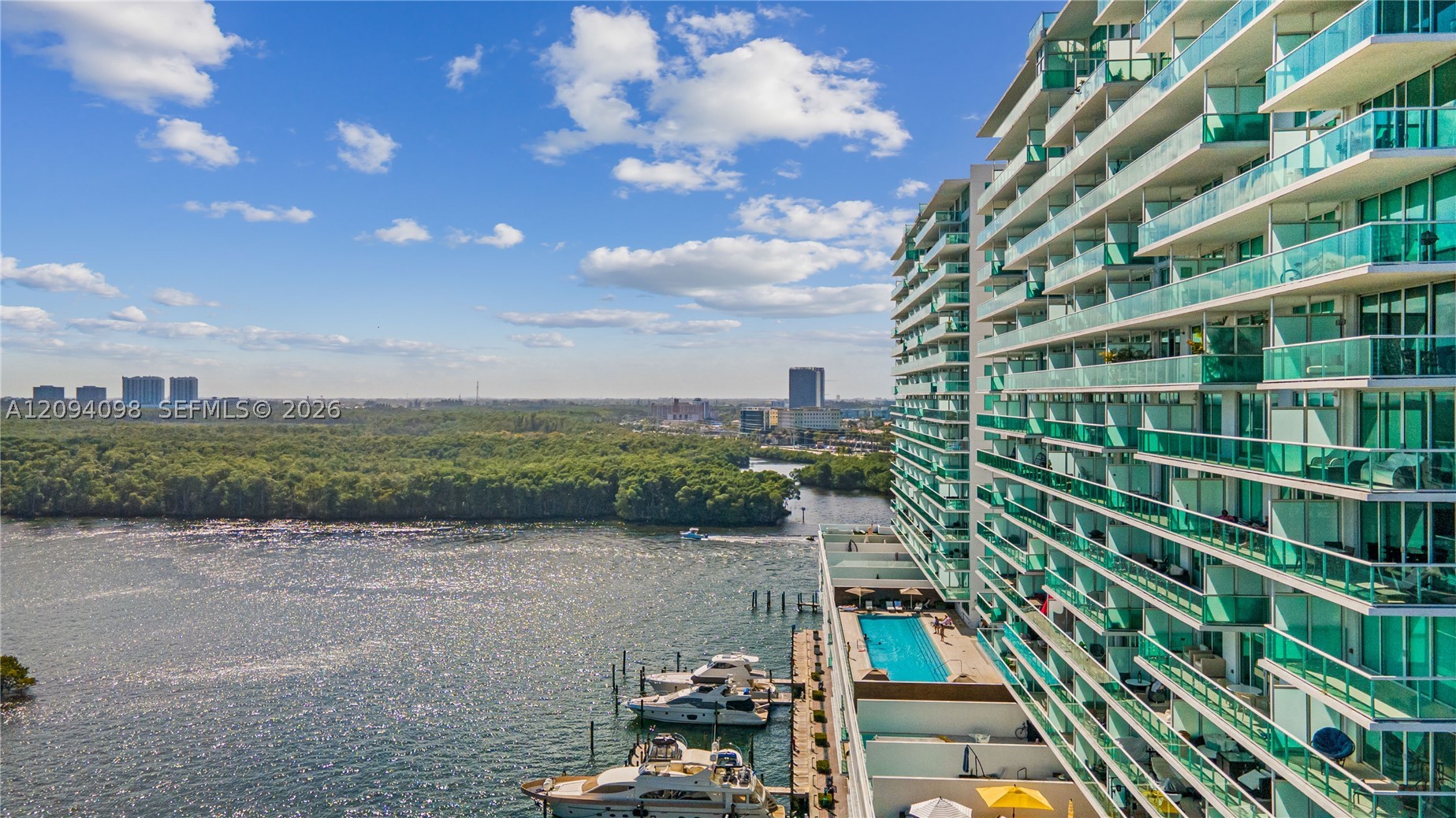 image 400 Sunny Isles10