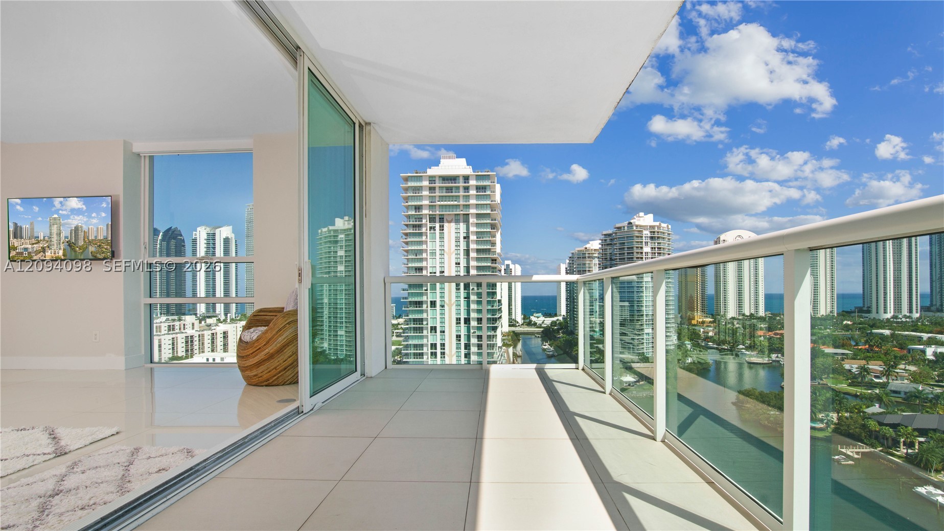 image 400 Sunny Isles16