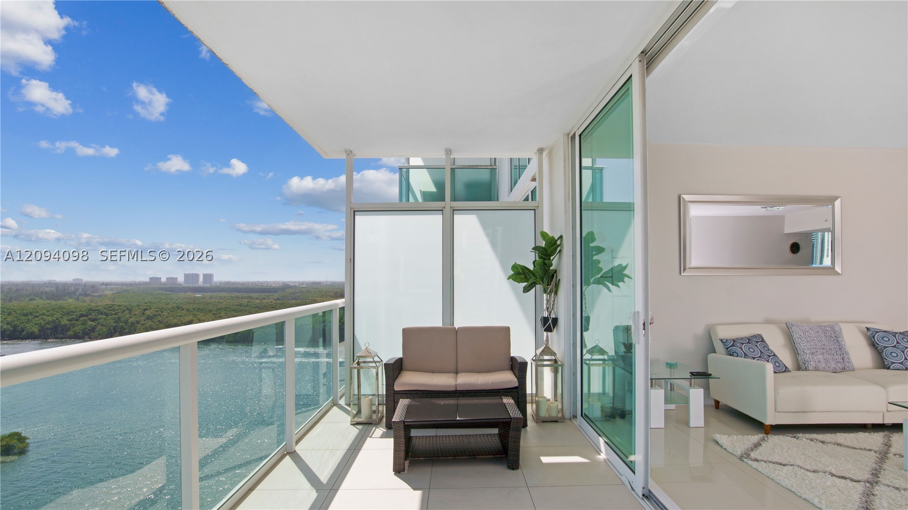 image 400 Sunny Isles17