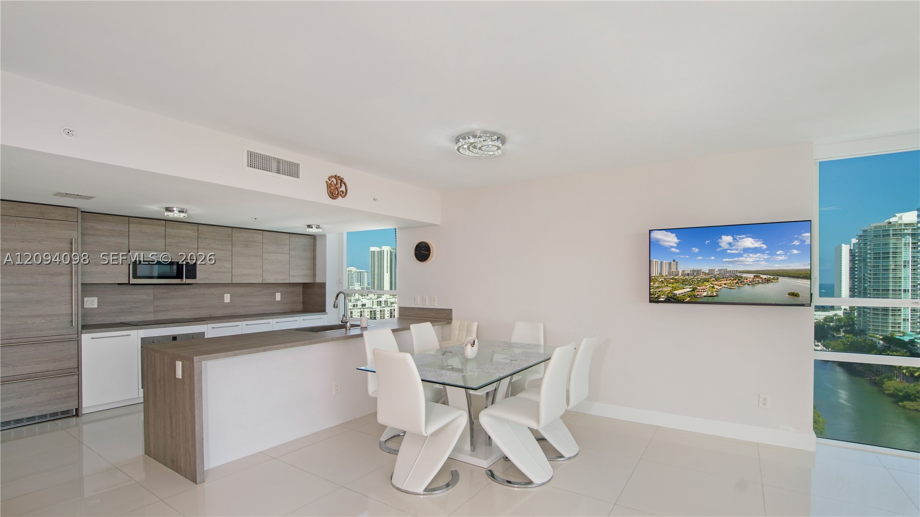 image 400 Sunny Isles26