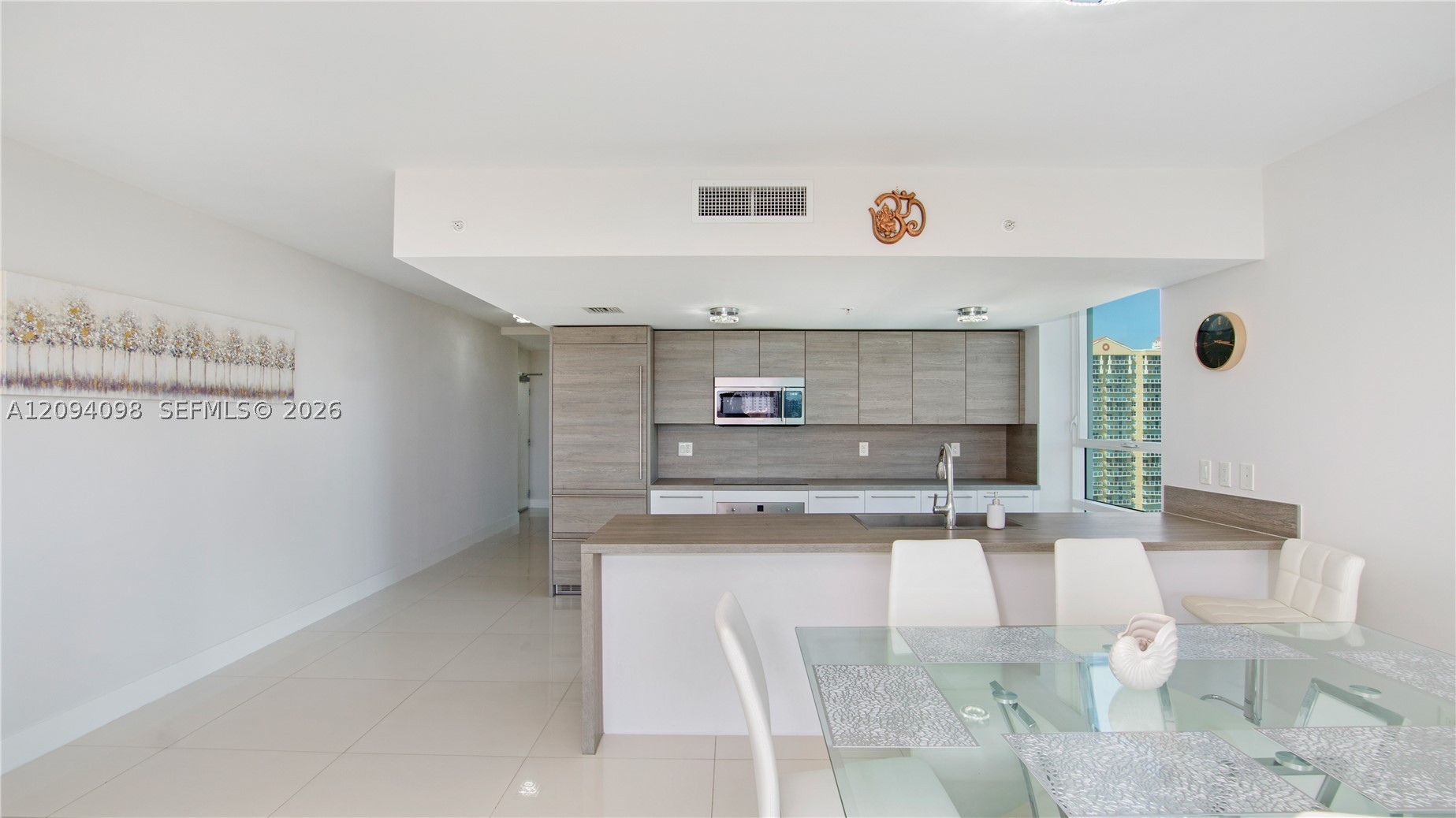 image 400 Sunny Isles27