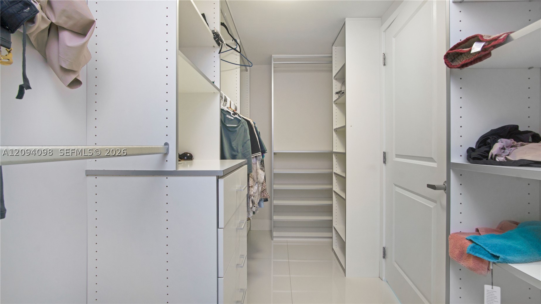 image 400 Sunny Isles38
