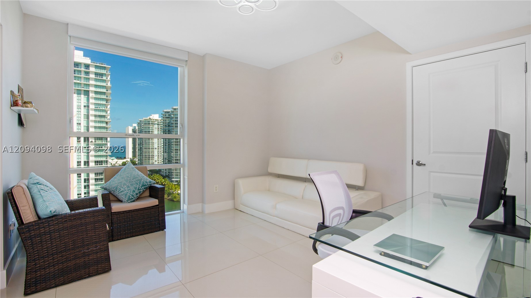 image 400 Sunny Isles43