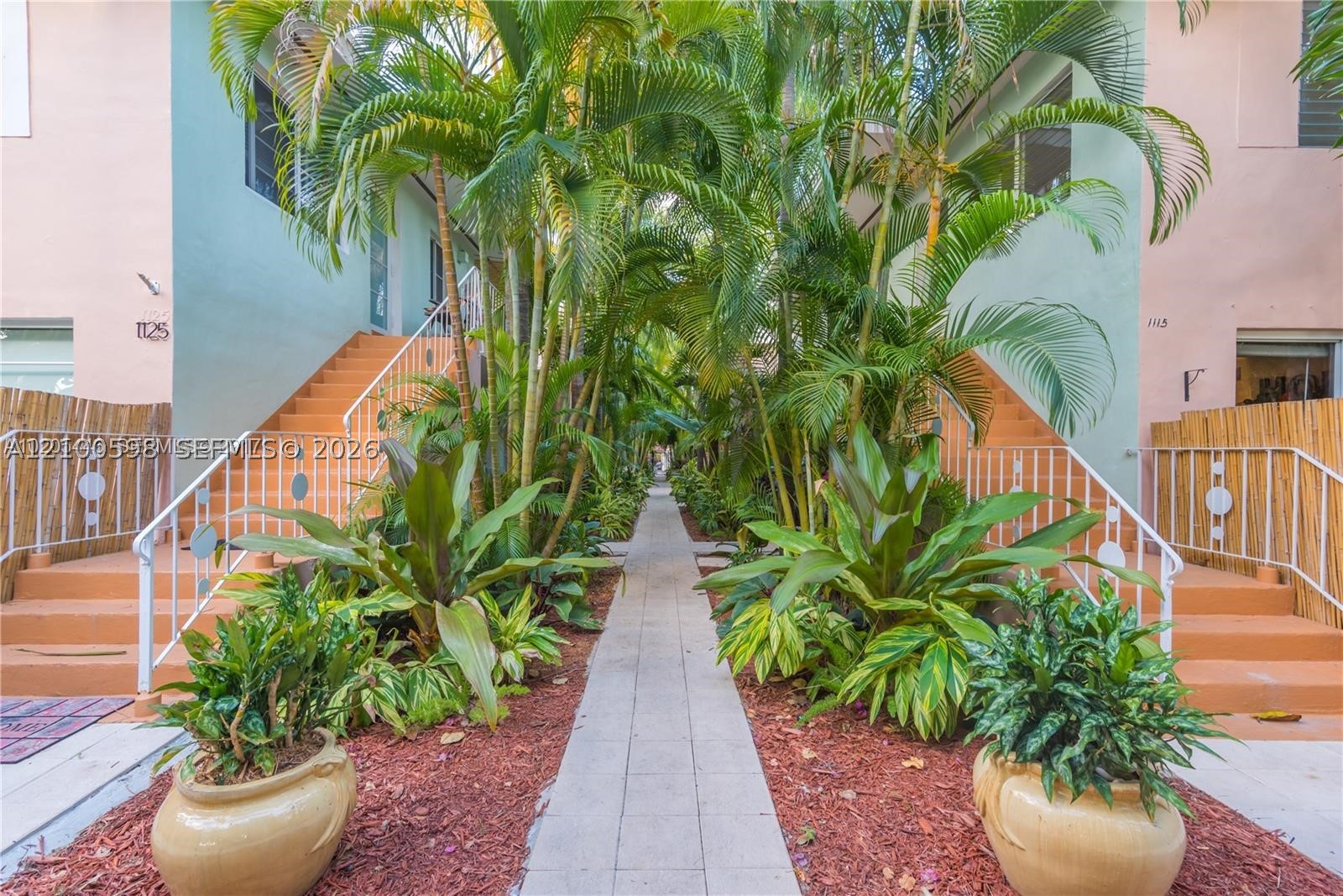 1127 Meridian Ave #6-1127