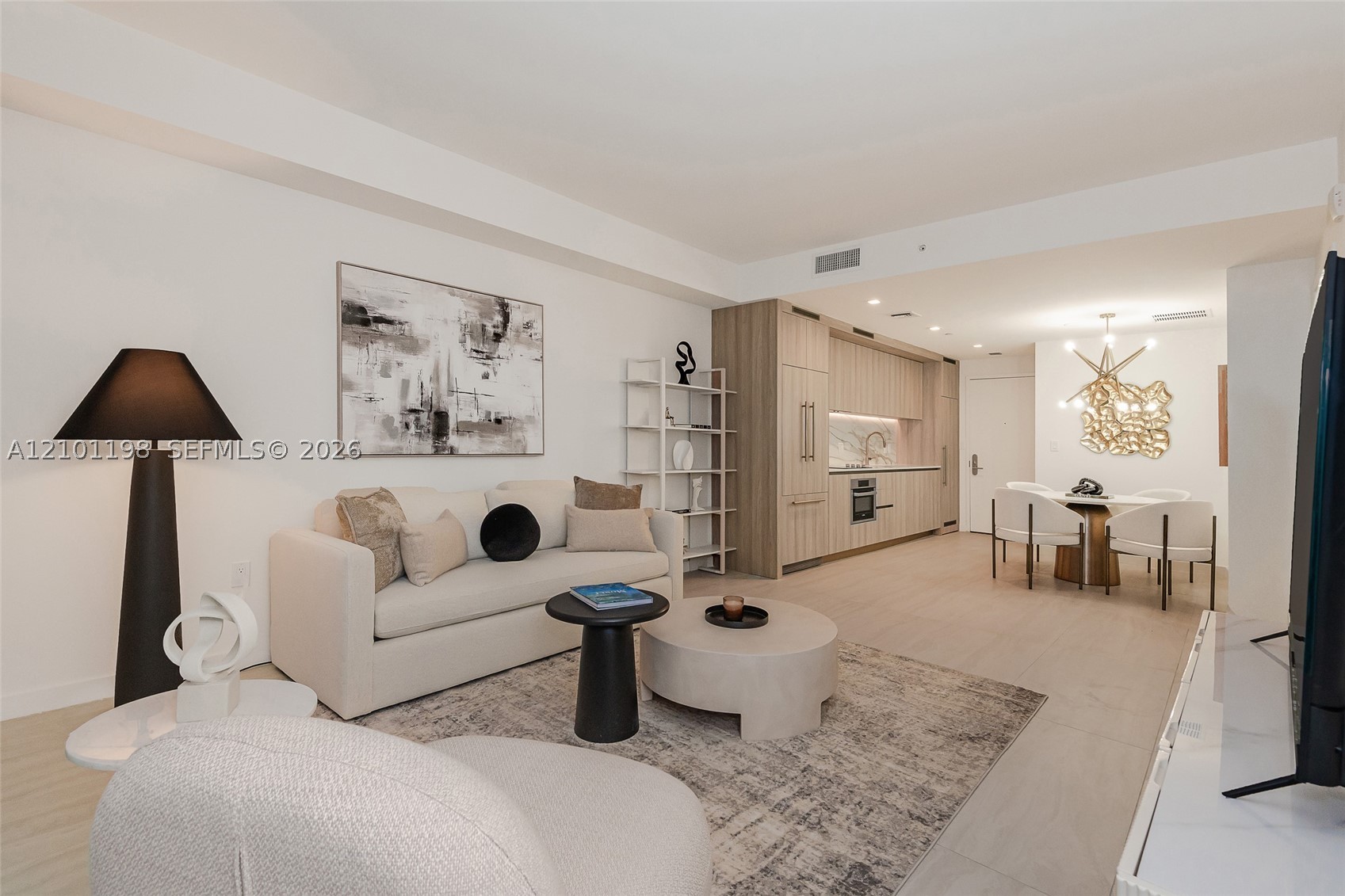 77 SE 5th St #2208
