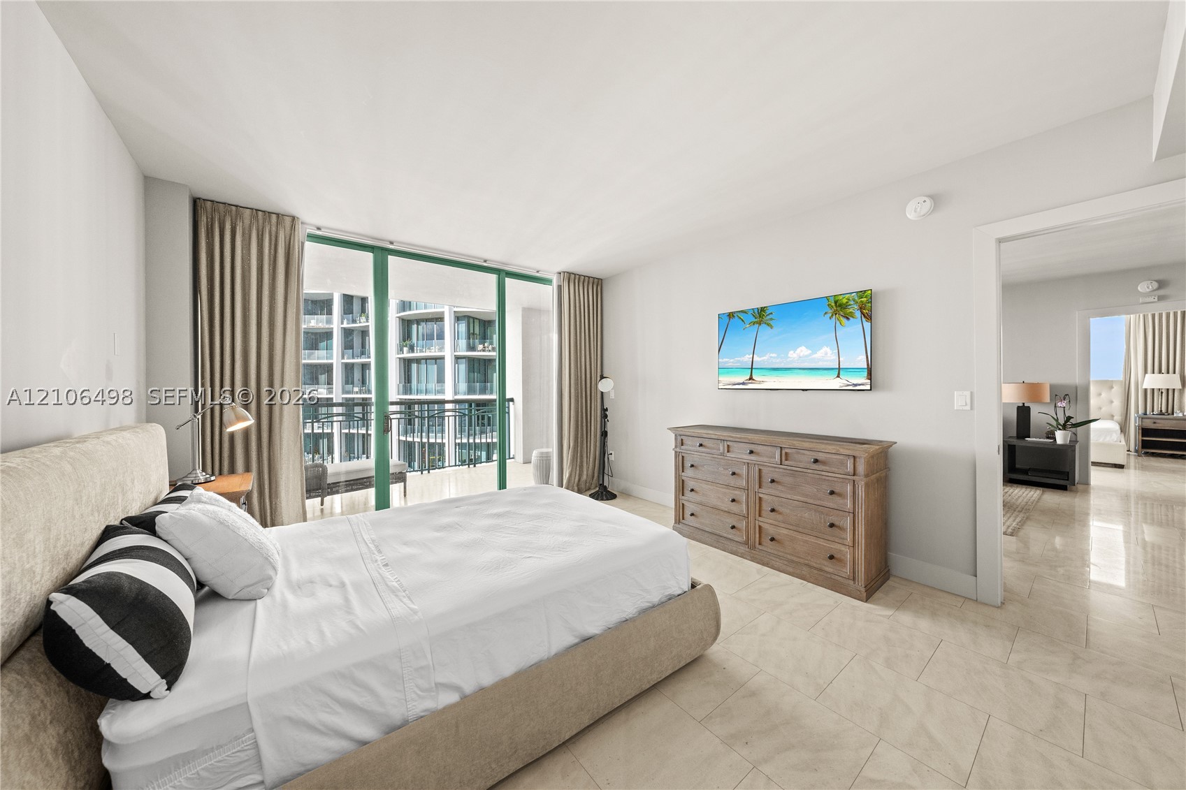 3400 SW 27th Ave #1804 Miami, FL 33133