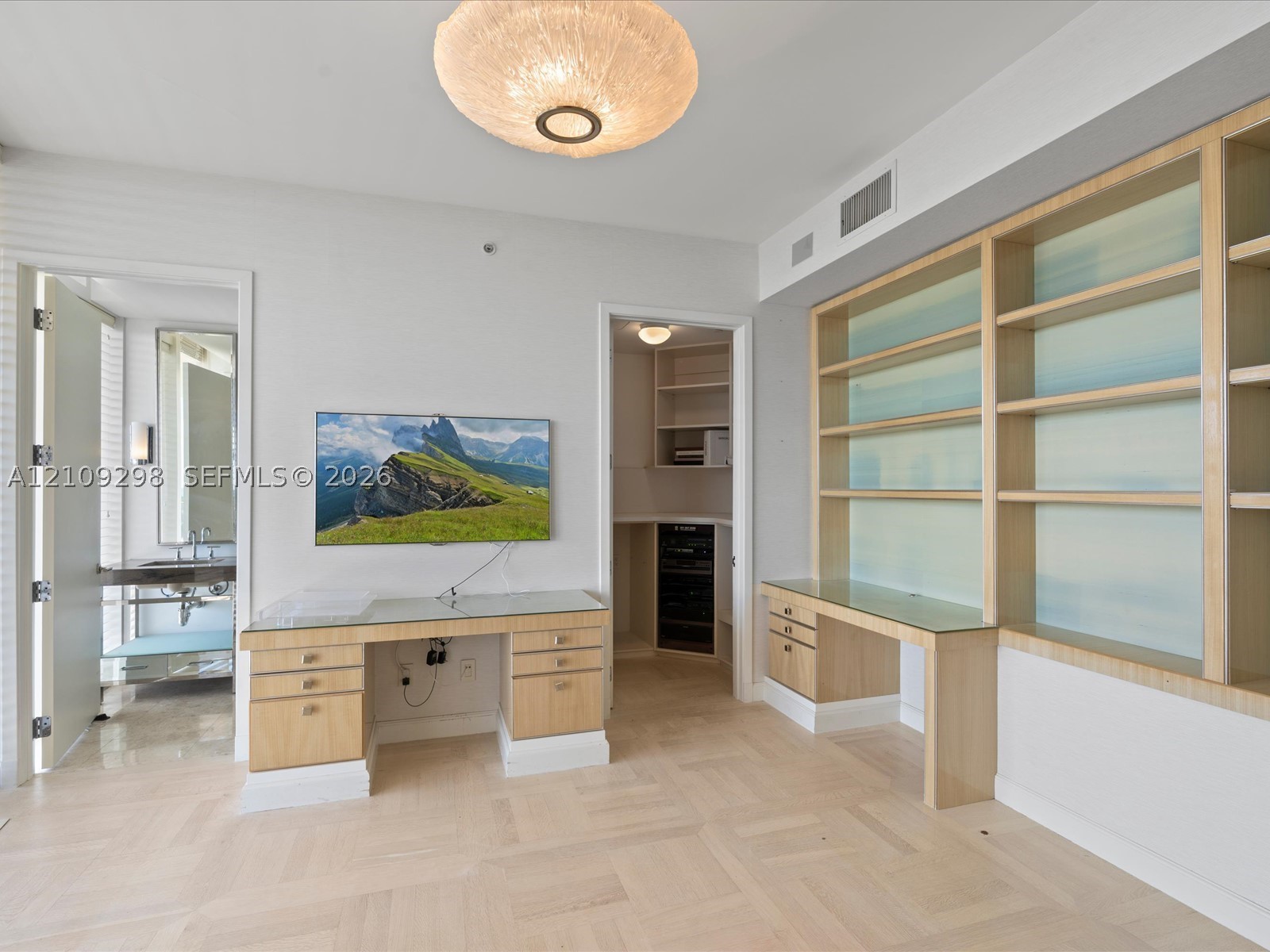 9703 Collins Ave #400 Bal Harbour, FL 33154