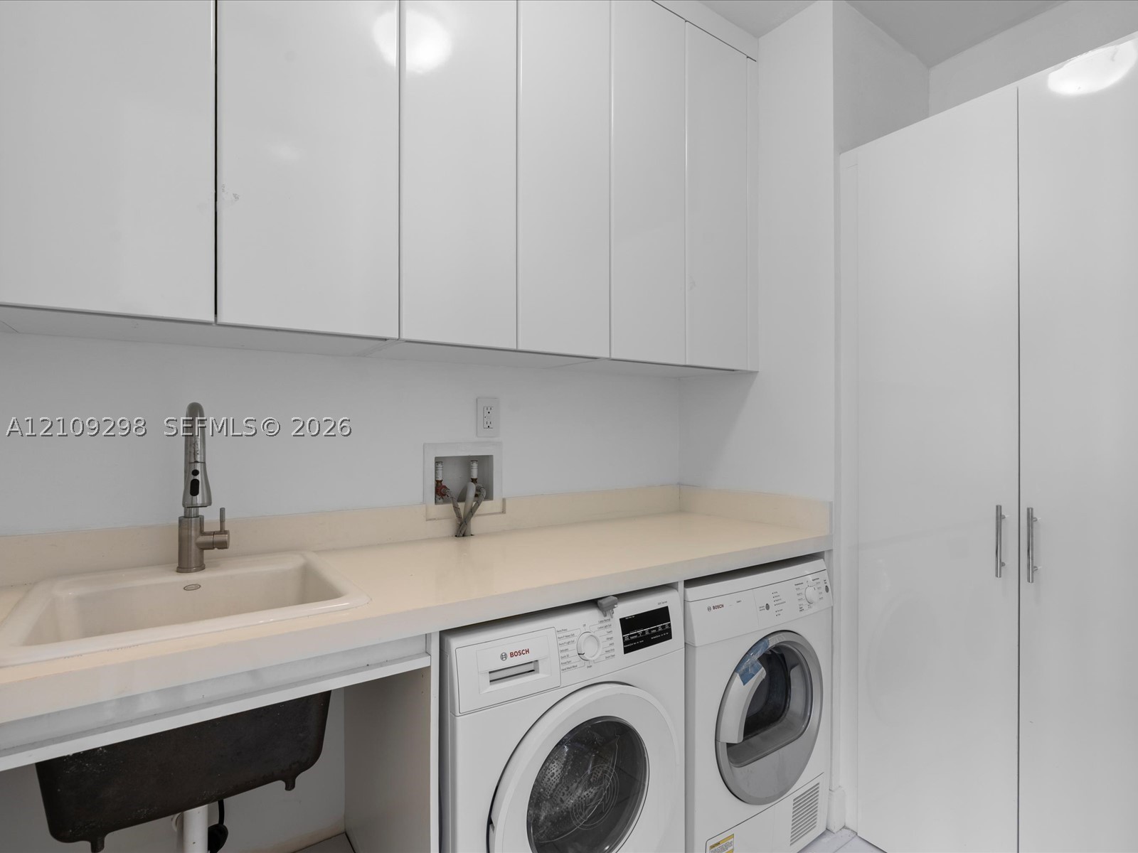 9703 Collins Ave #400 Bal Harbour, FL 33154