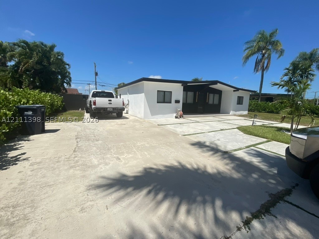 10721 SW 47th Ter
