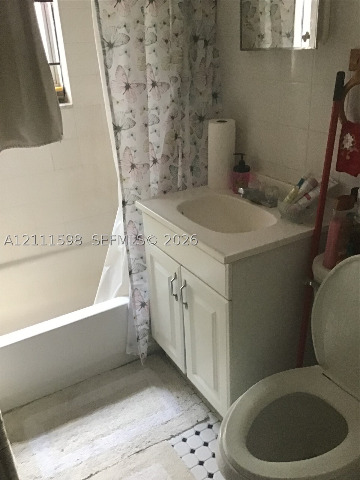 1780 NW 82nd St Miami, FL 33147