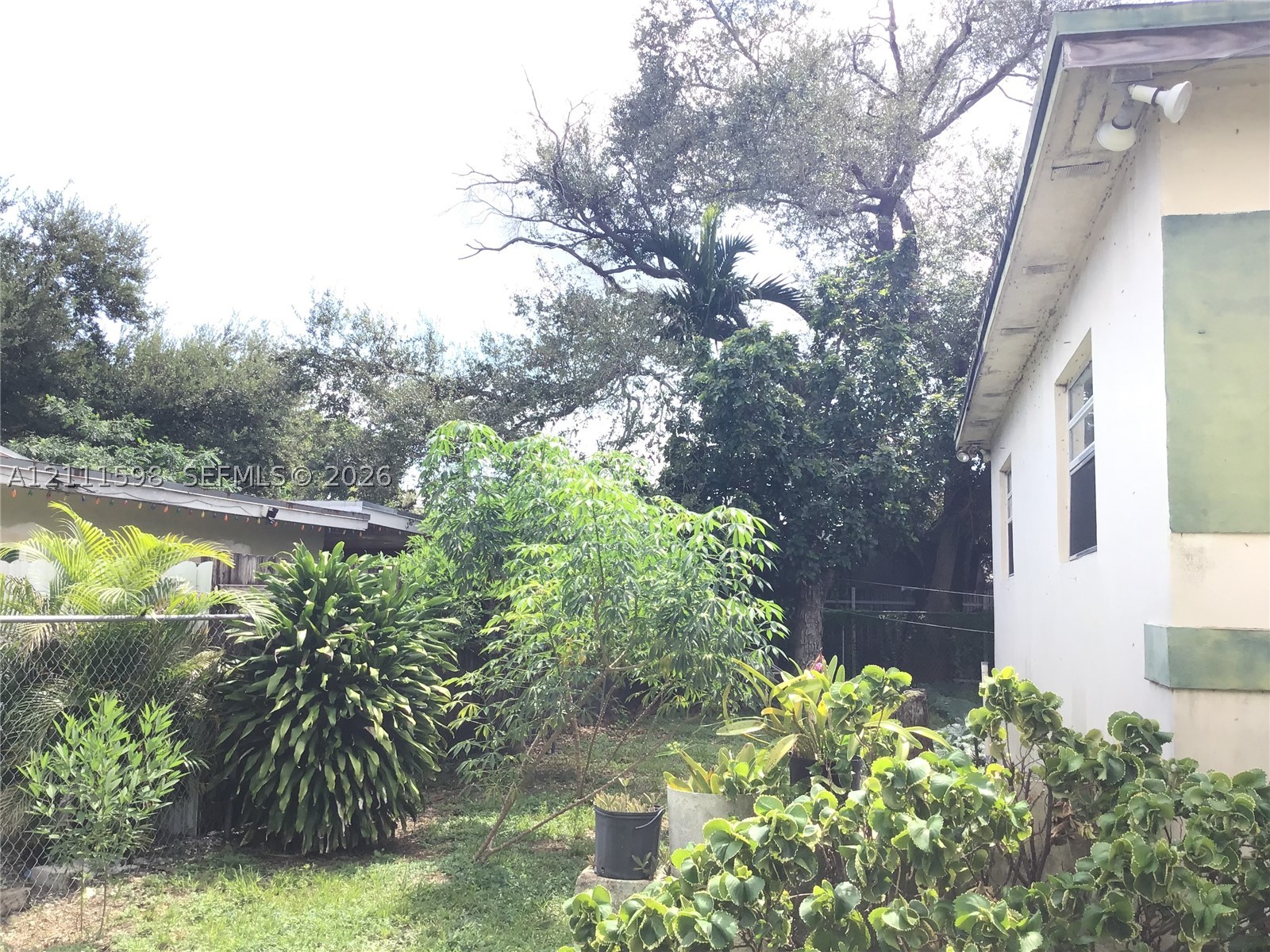 1780 NW 82nd St Miami, FL 33147