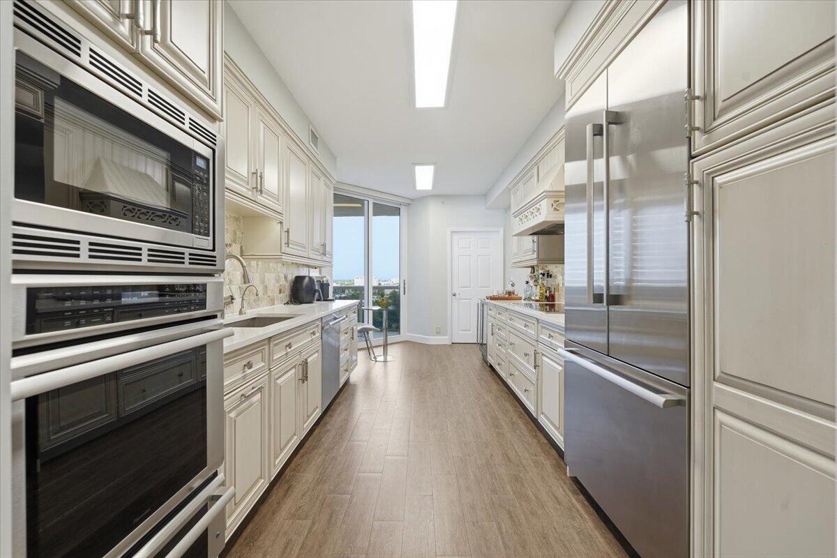 3200 N Ocean #703 Fort Lauderdale, FL 33308