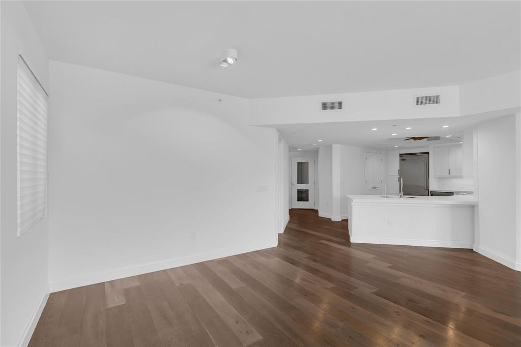 1532 SE 12th #204 Fort Lauderdale, FL 33316