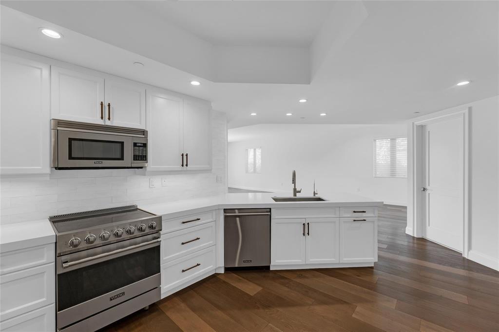 1532 SE 12th #204 Fort Lauderdale, FL 33316