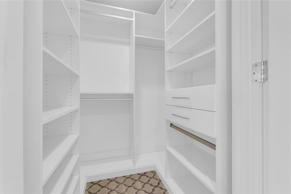 1532 SE 12th #204 Fort Lauderdale, FL 33316