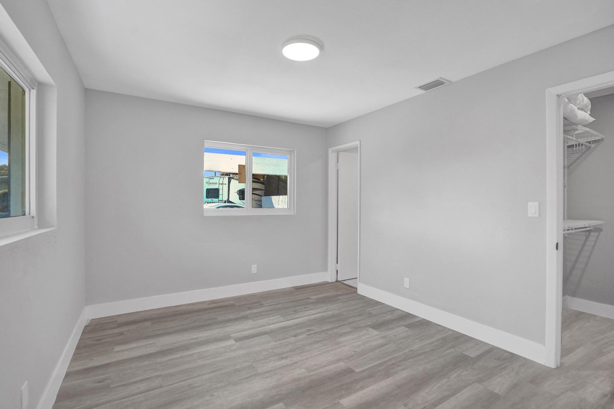 3271 NW 17th Lauderhill, FL 33311