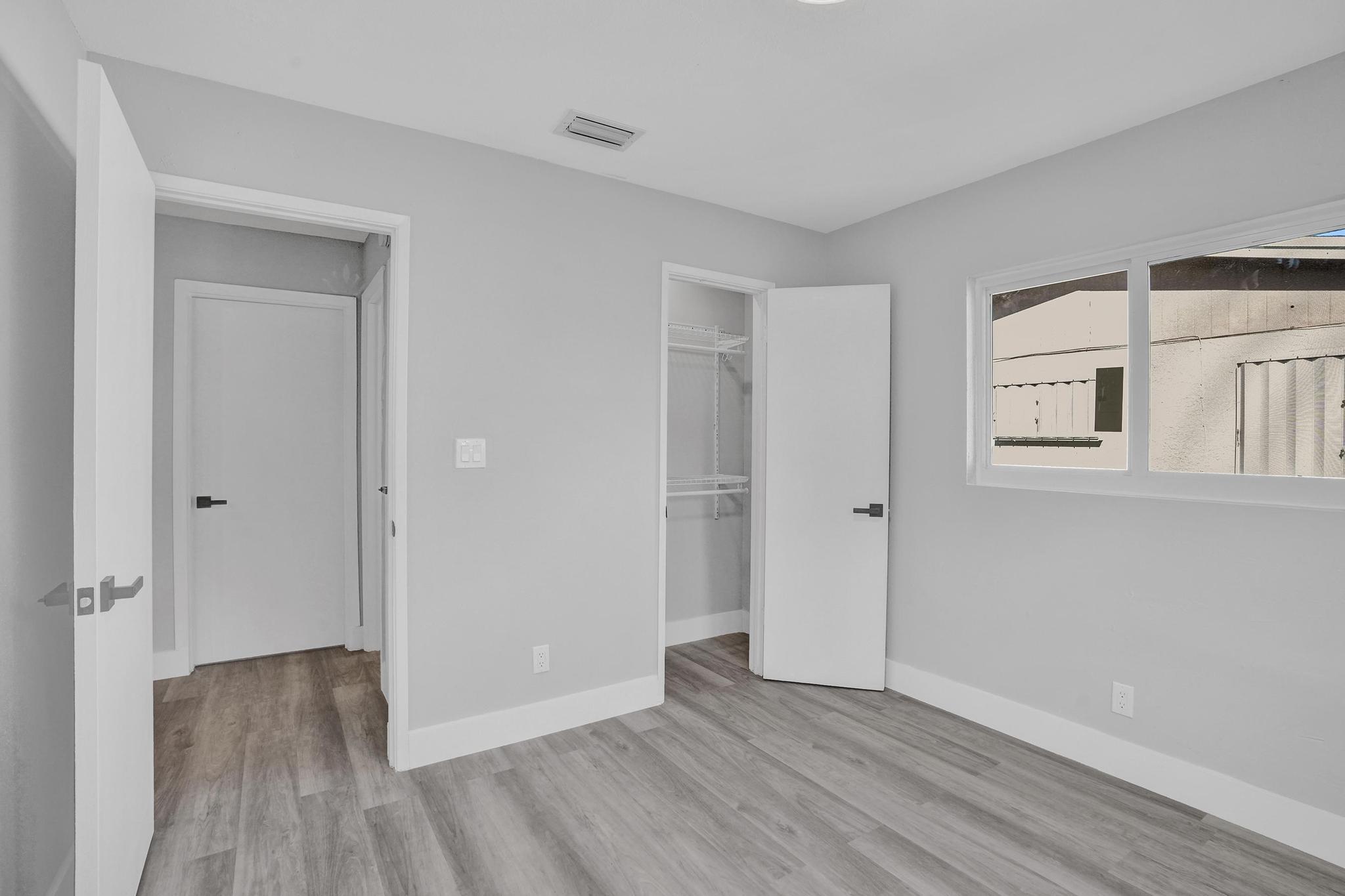 3271 NW 17th Lauderhill, FL 33311